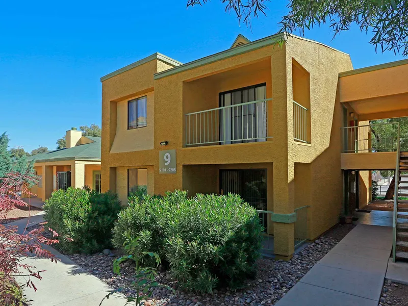 Silverado Apartments exterior view 7